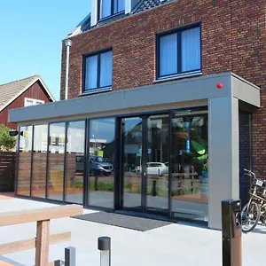 Blue Mansion Hotel Aalsmeer